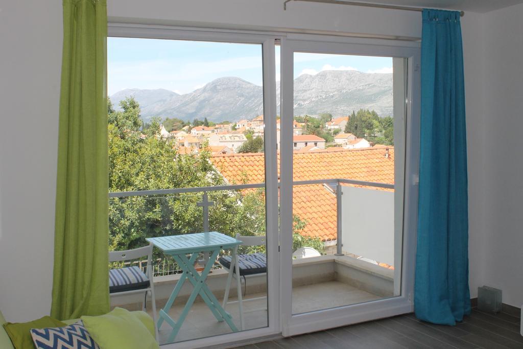 Apartments Mala 챠브타트 외부 사진