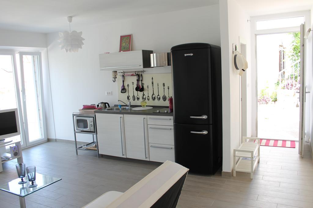 Apartments Mala 챠브타트 외부 사진