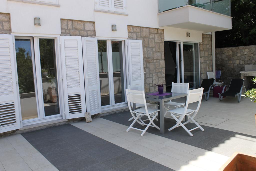 Apartments Mala 챠브타트 외부 사진
