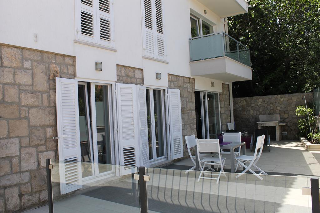 Apartments Mala 챠브타트 외부 사진